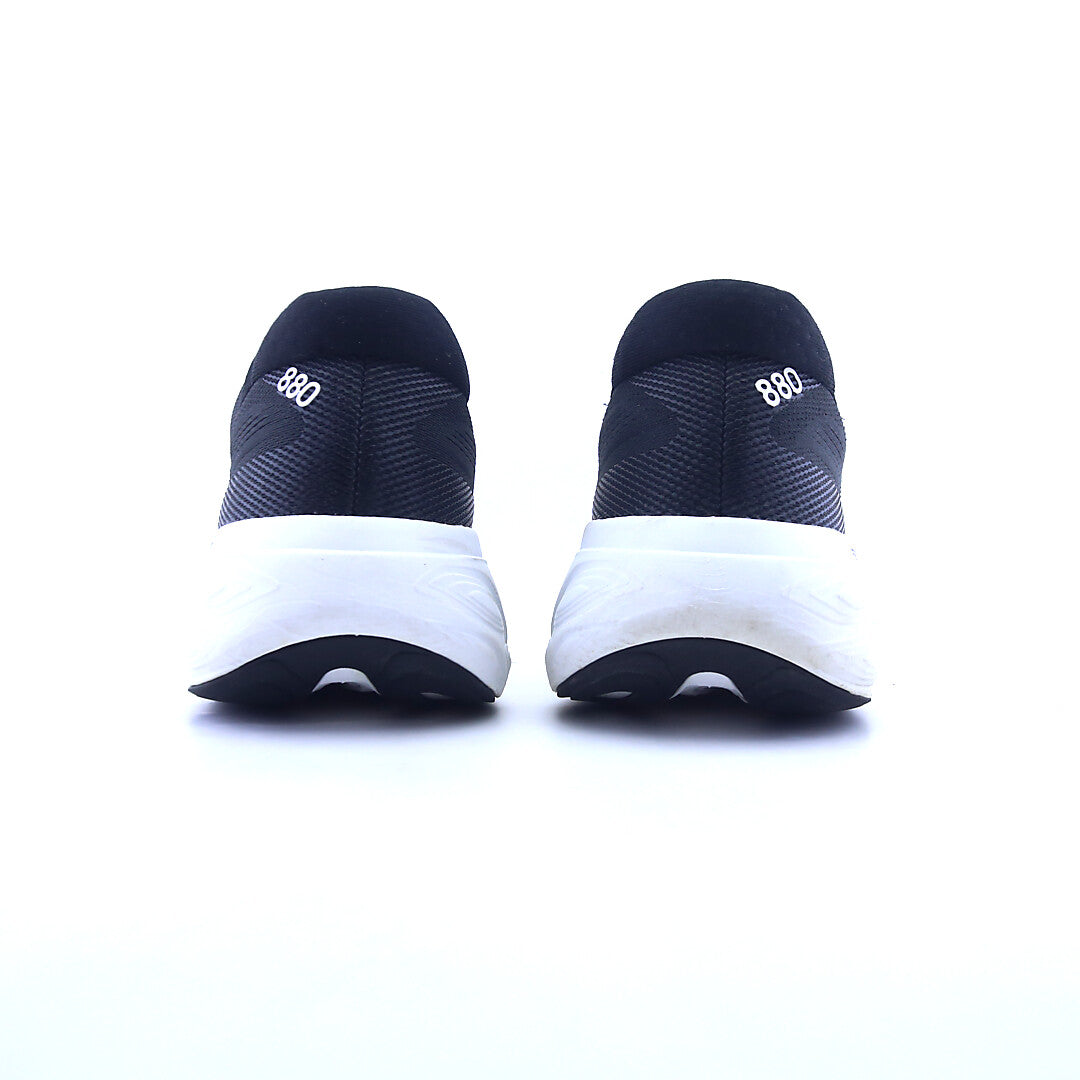 NEW BALANCE FRESH FOAM X 880 V15