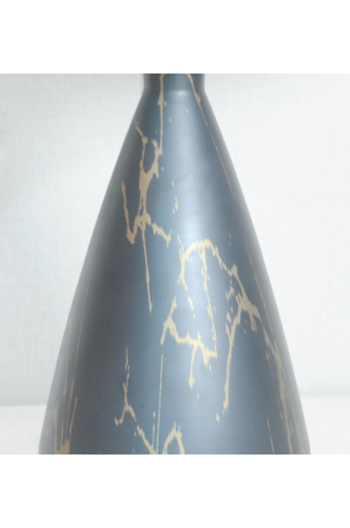 Black Marble Cone-Shade Brass Metal Table Lamp