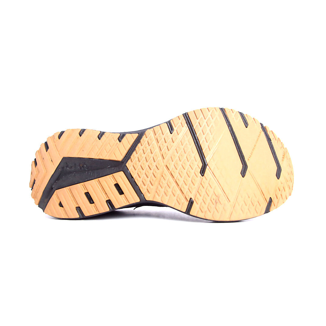 BROOKS  REVEL 7