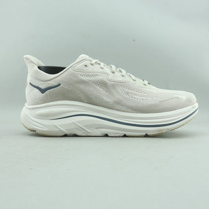 HOKA ONE ONE CLIFTON 10