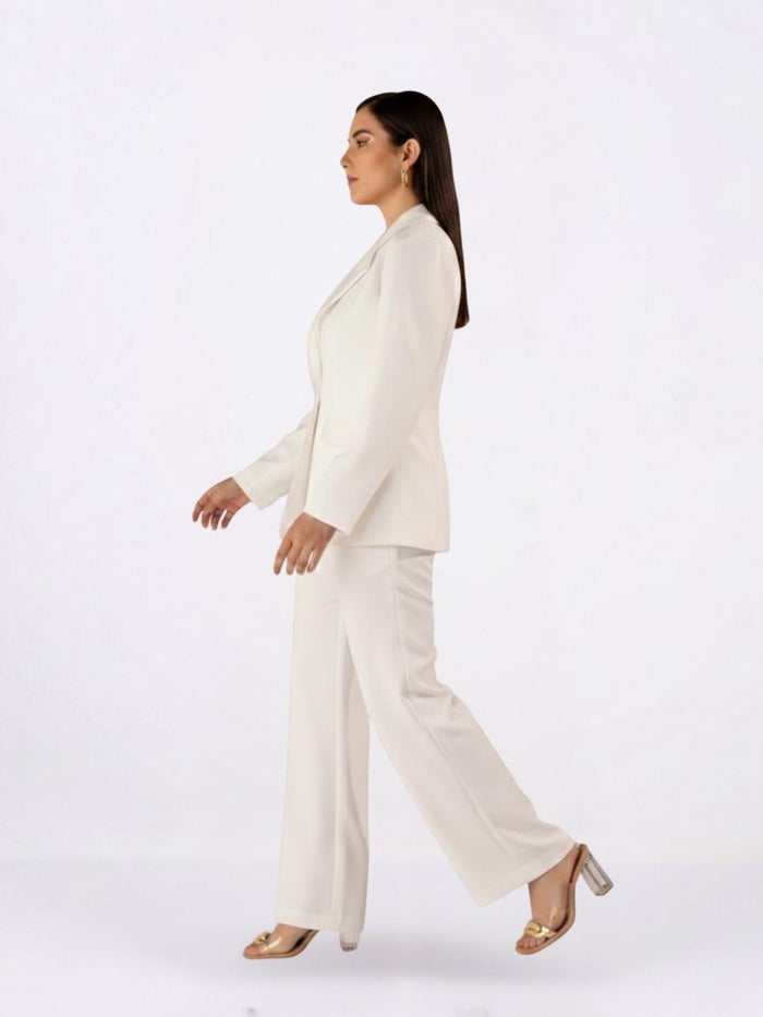 Women Classic Regular Fit Mid-Rise Parallel Trousers