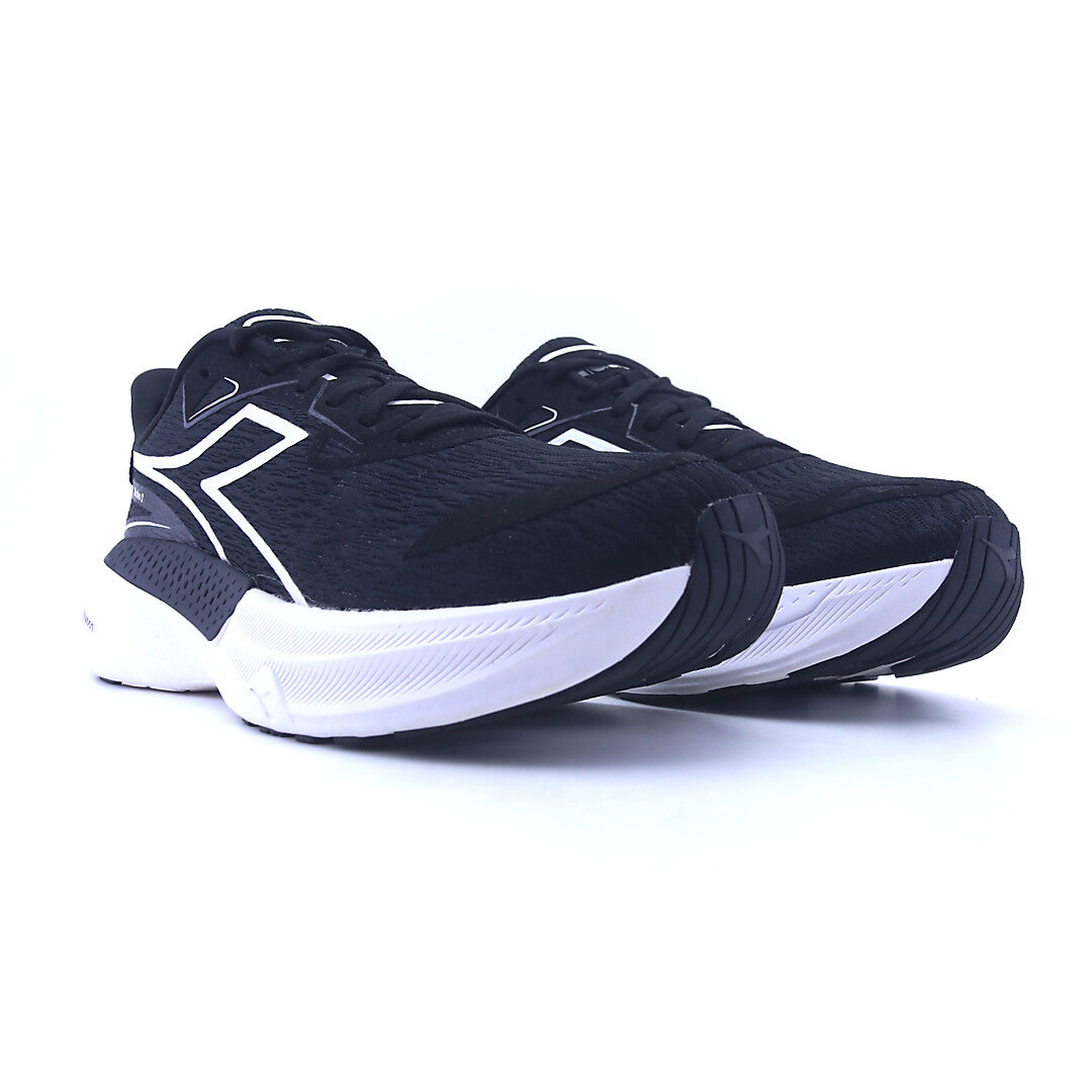 DIADORA NUCLEO 2