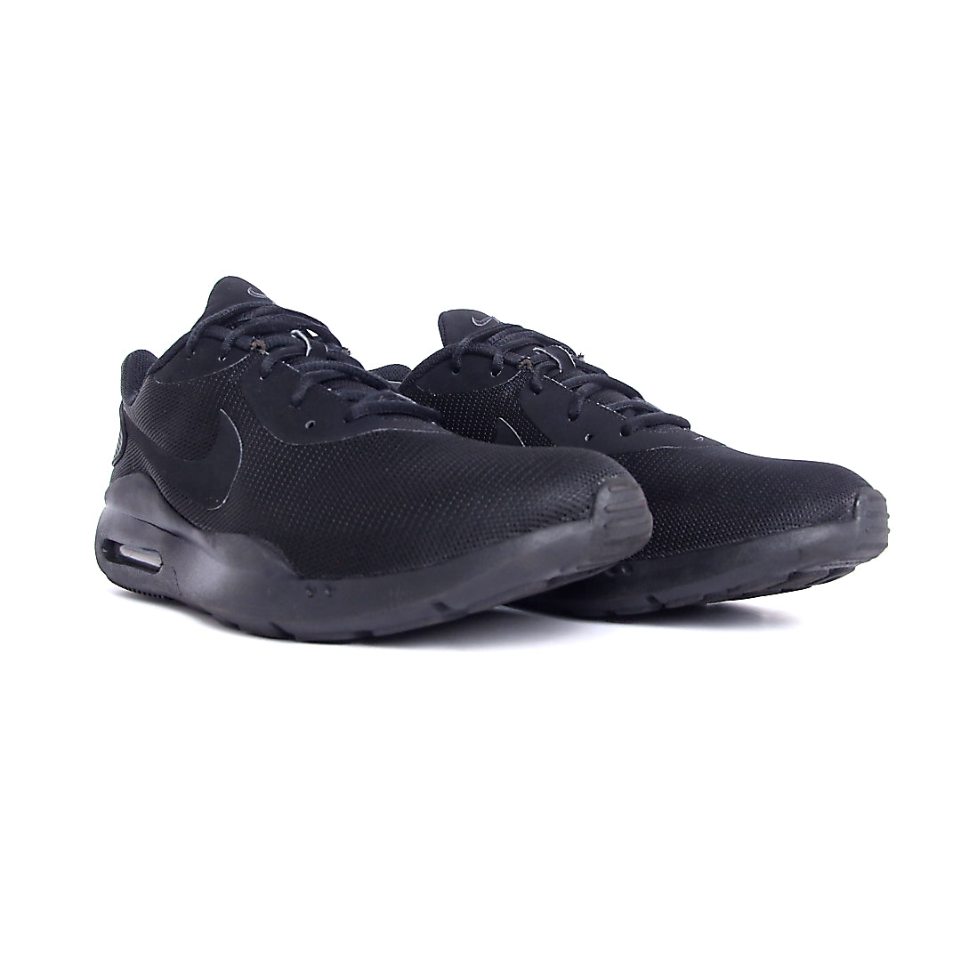 NIKE AIR MAX OKETO