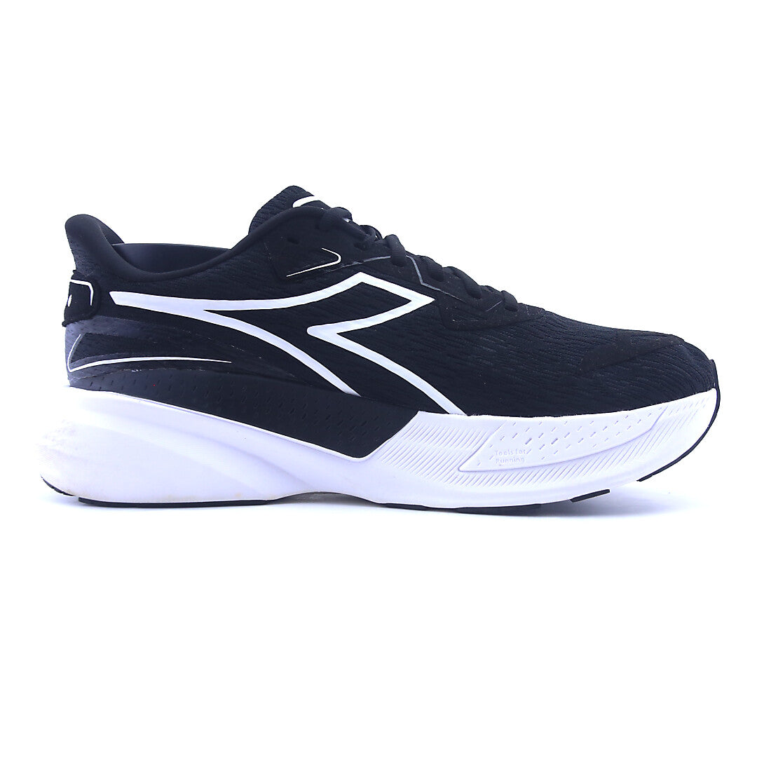 DIADORA NUCLEO 2