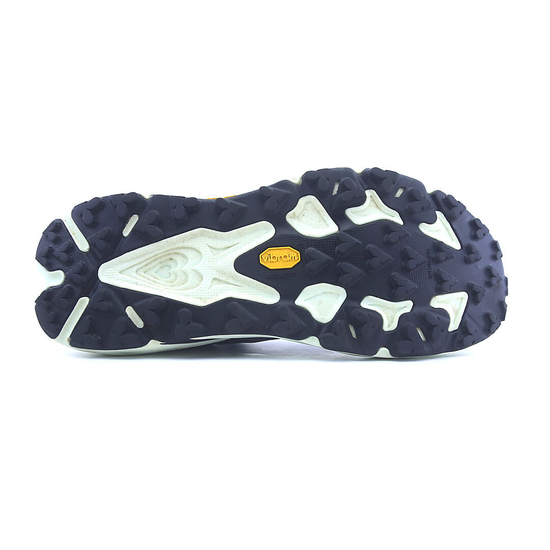 HOKA ONE ONE SPEEDGOAT 7