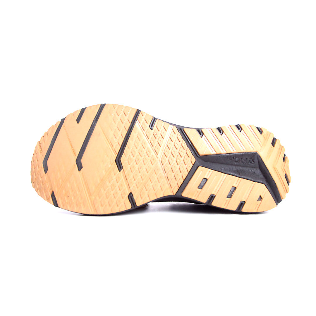 BROOKS  REVEL 7