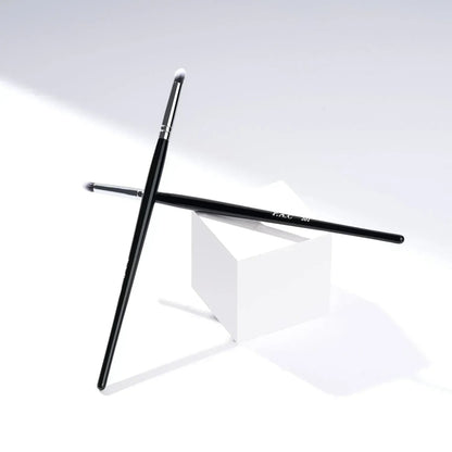 Eyeshadow Blending Brush 201