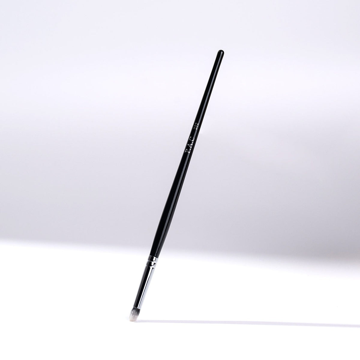 Eyeshadow Blending Brush 202