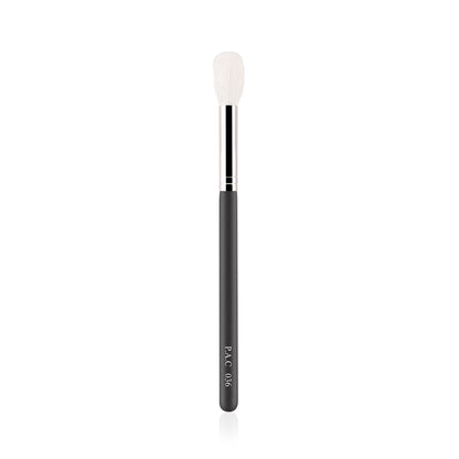 Powder Brush 036