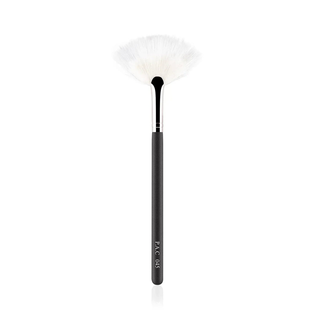 Fan Brush 045
