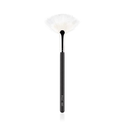 Fan Brush 045