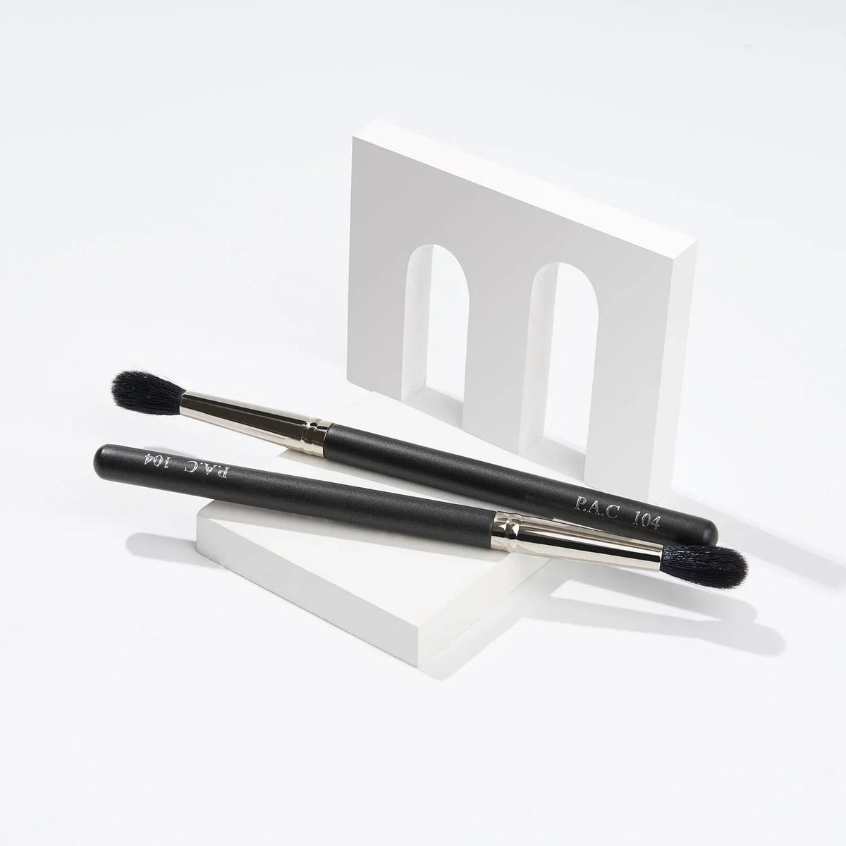 Eyeshadow Blending Brush 104