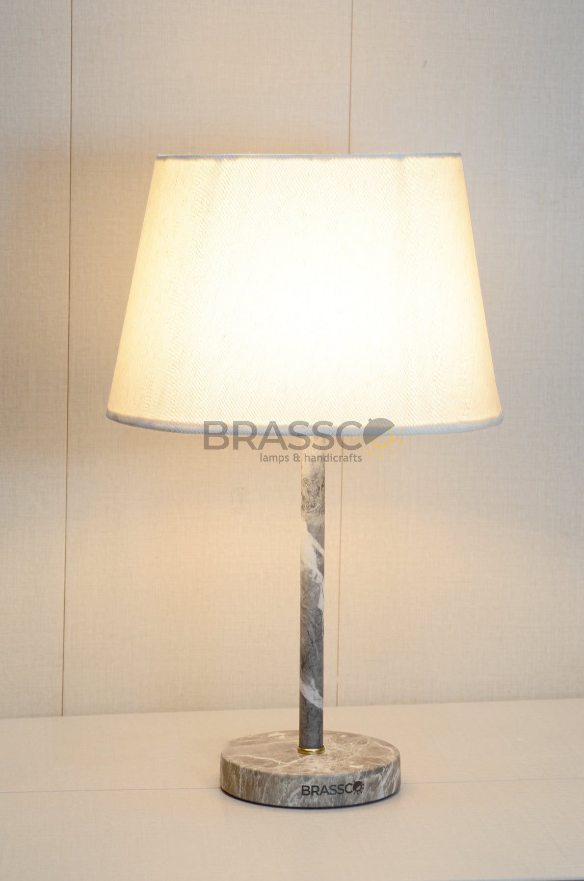 Brown Marble-Texture Brass Rod Metal Lamp