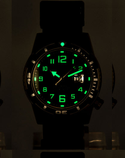 M50 Black Dial [44mm]