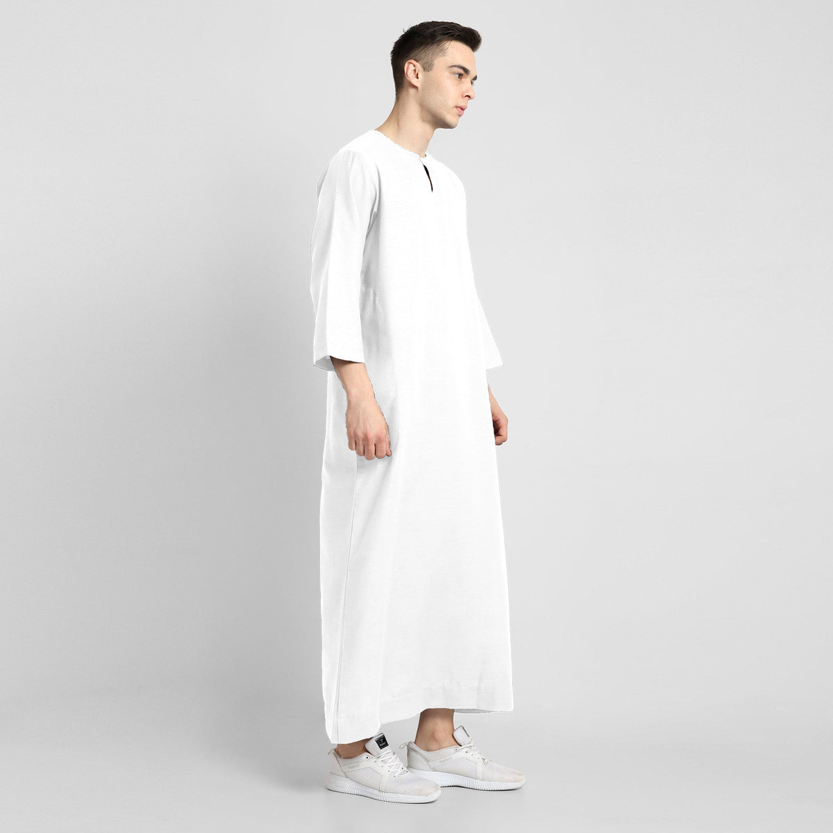 Ethnic Spectrum White Thobe