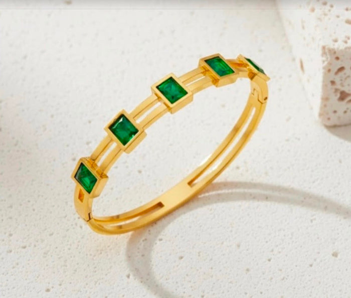 Hollow Green Bangle