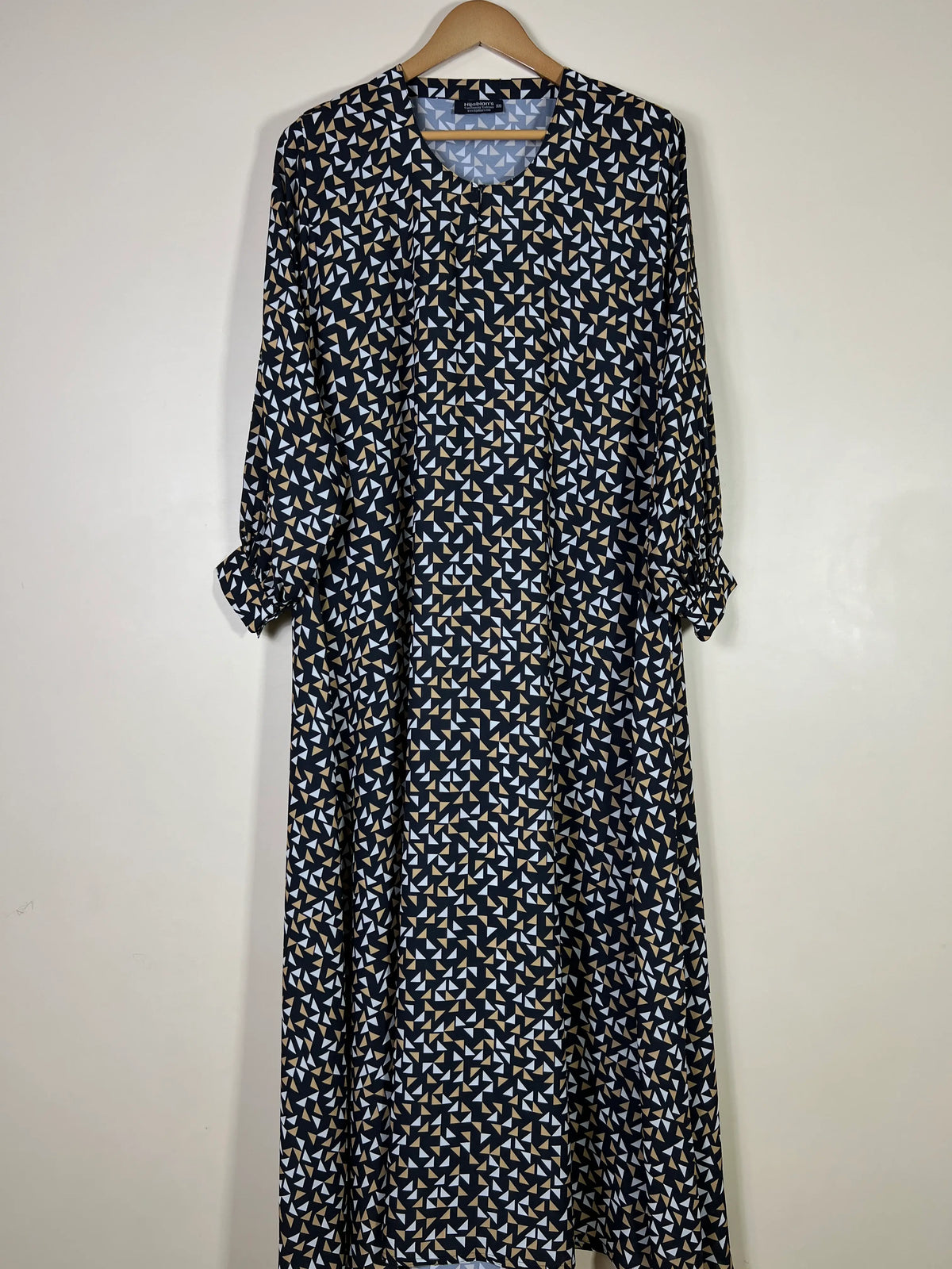 Black - Printed Maxi Abaya HJ1693