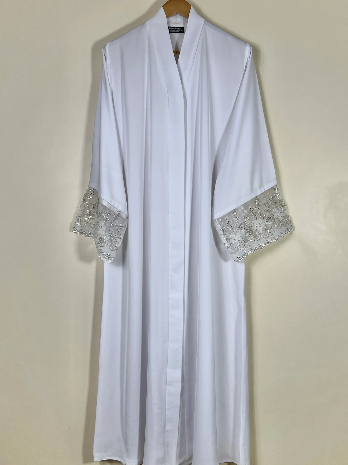 Off White - Gleam of Reverie Abaya - HJ1722