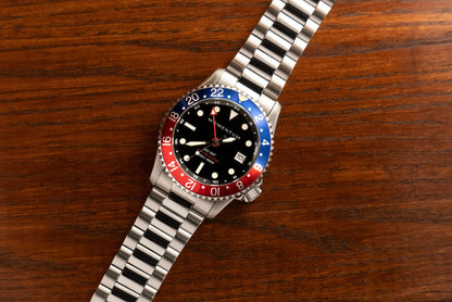 M20 GMT [42mm] - Red