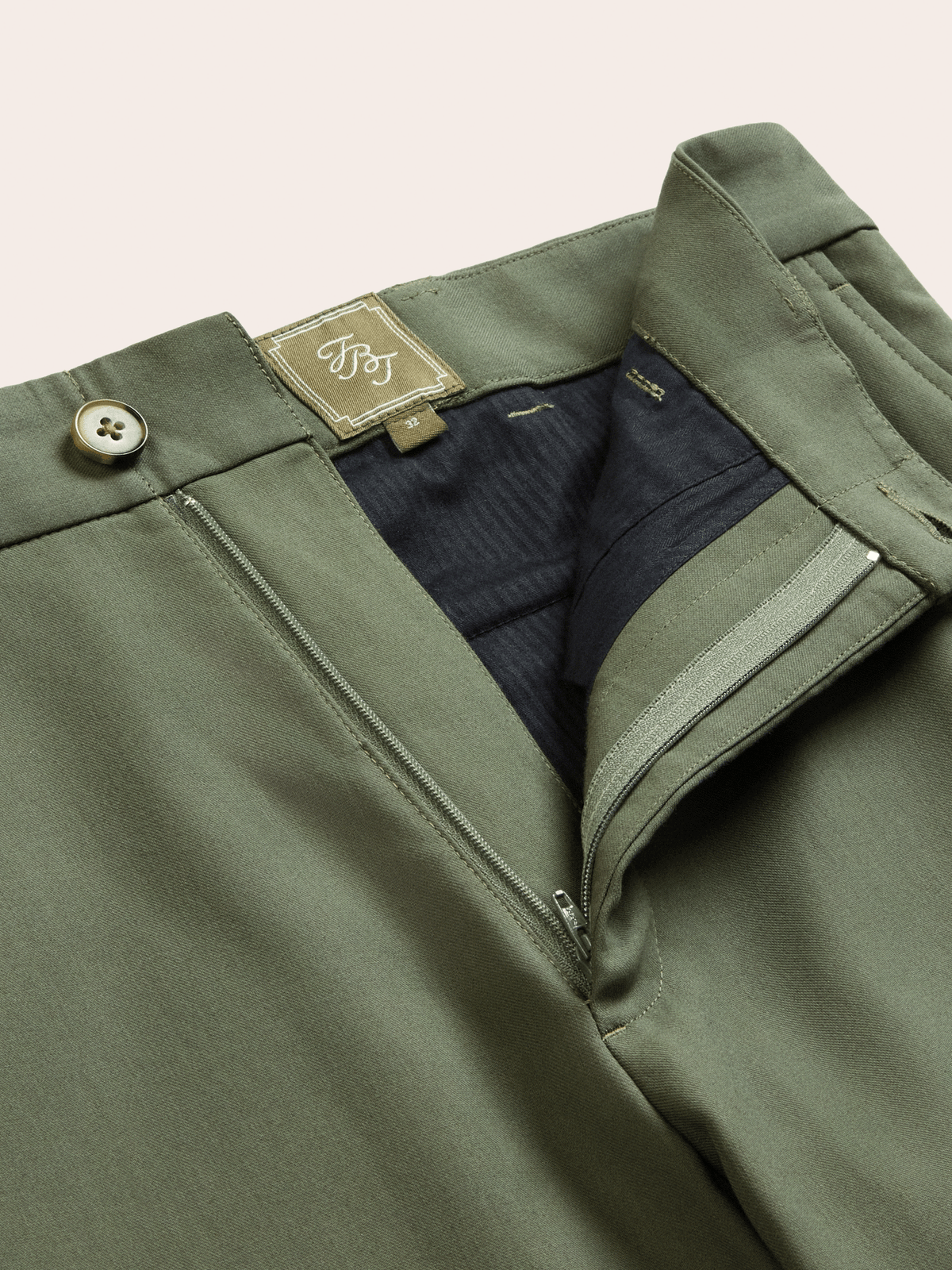 Horizon Suit in Dusty Sage