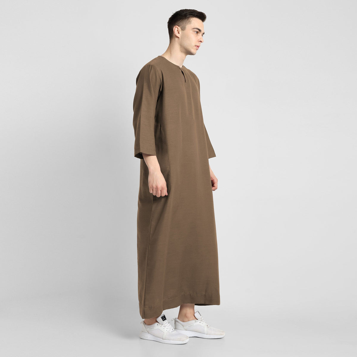 Palette of Elegance Brown Thobe