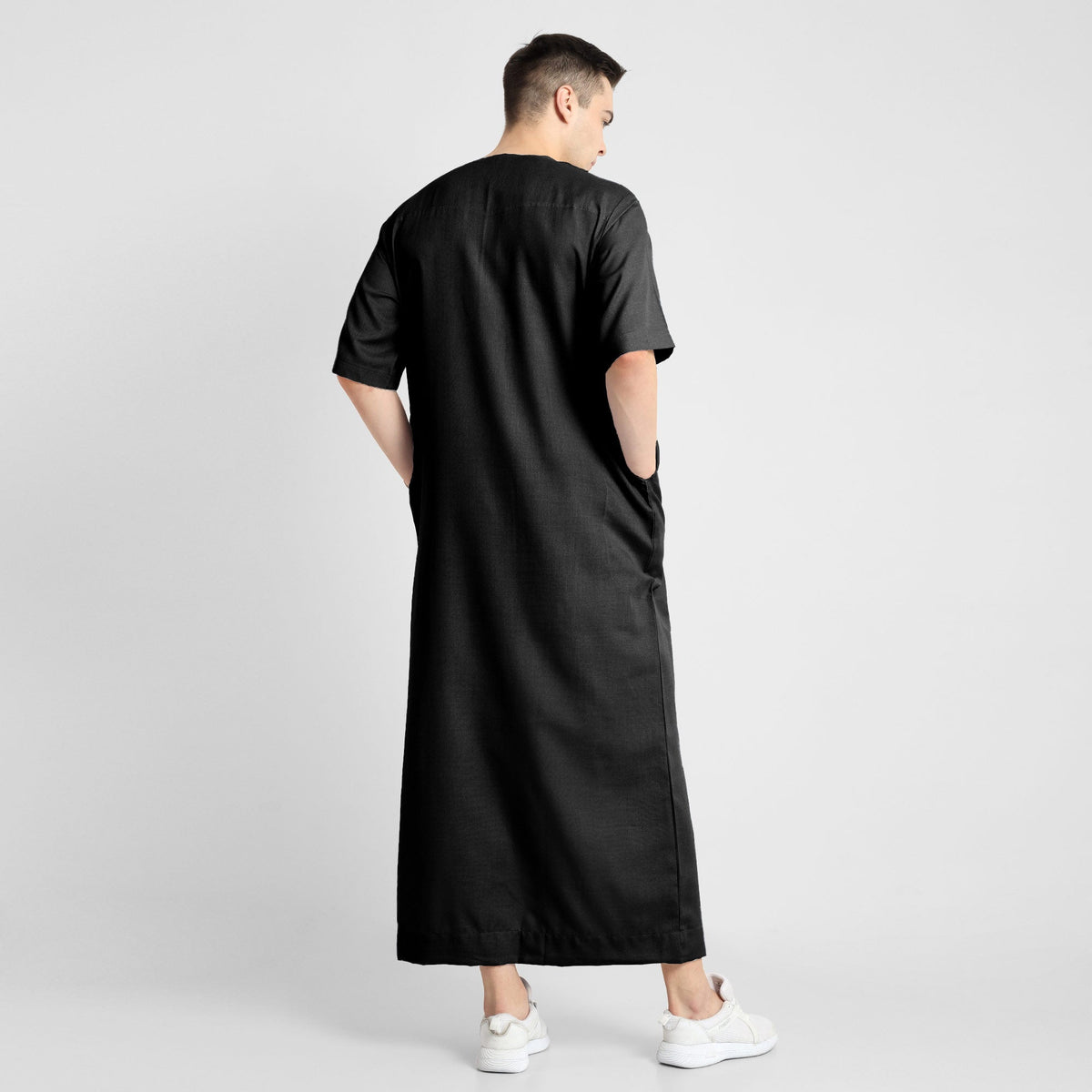 Sapphire Serenity Mens Black Thobe