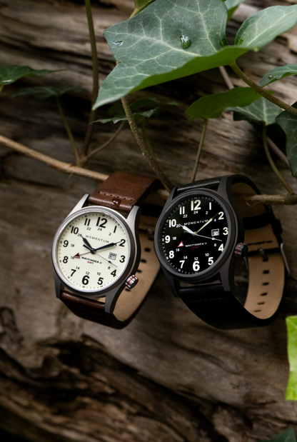 Wayfinder II GMT- White Dial Bundle with Travel Case