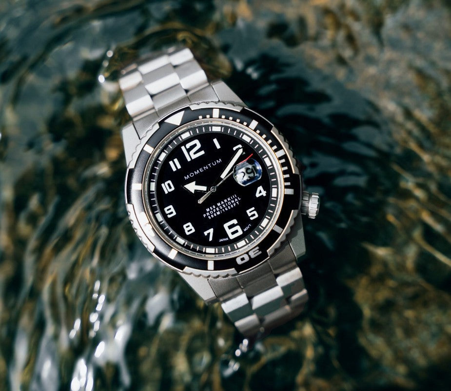 M50 Black Dial [44mm]