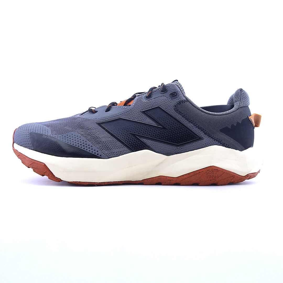 NEW BALANCE DYNASOFT NITREL V6