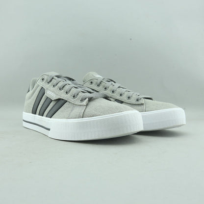 ADIDAS  DAILY 3.0