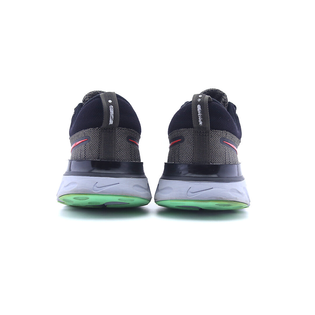NIKE  REACT INFINITY RUN FLYKNIT 2