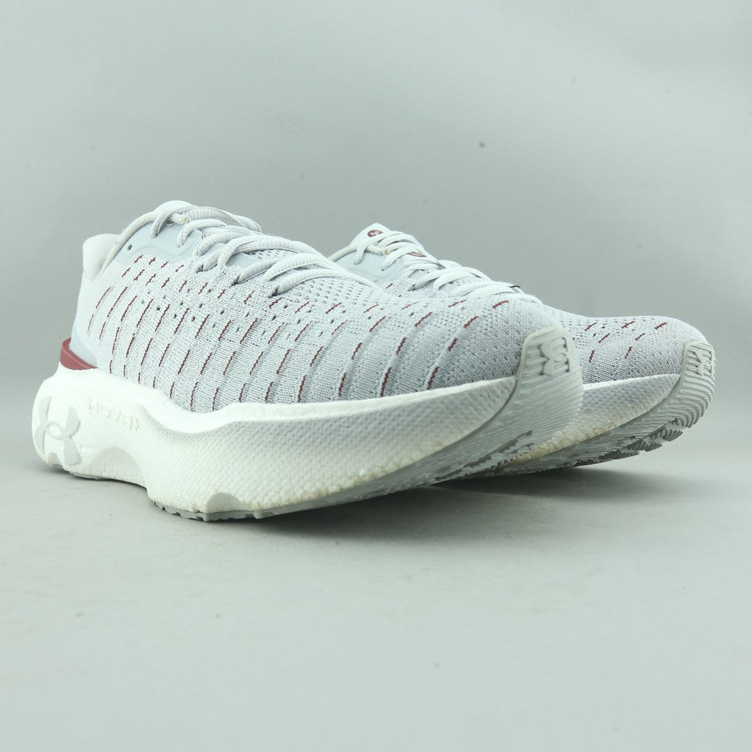 UNDER ARMOUR INFINITE ELITE