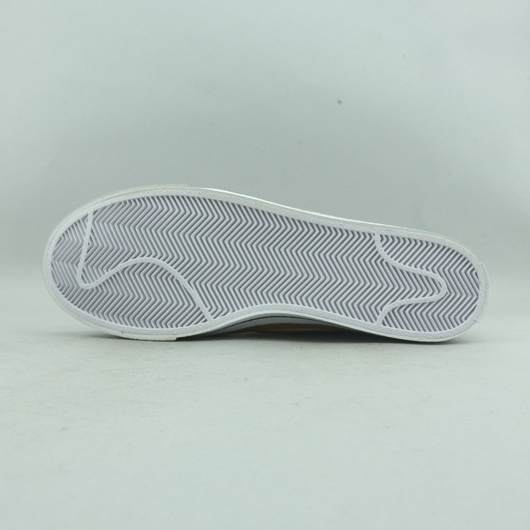 NIKE COURT LEGACY NEXT NATURE
