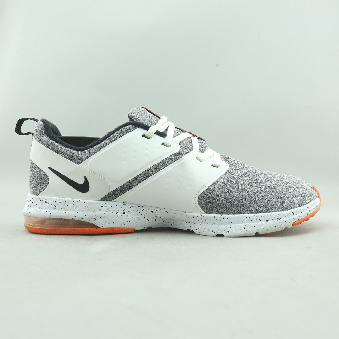 NIKE BELLA TRAINING