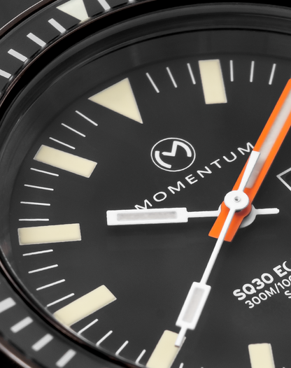 Sea Quartz 30 Eclipse - Solar Black-Ion [42mm]
