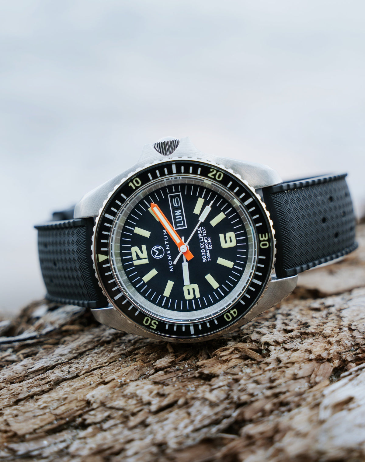Sea Quartz 30 Eclipse - Solar Dive Watch [42mm]