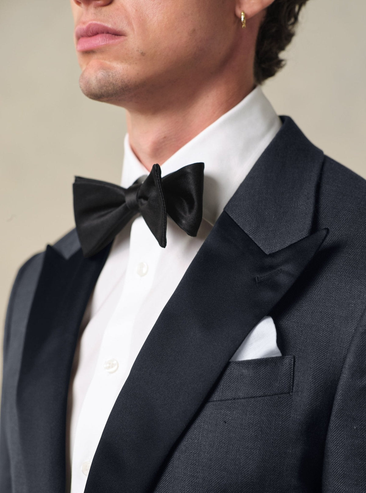 Shadow Black Linen Tuxedo