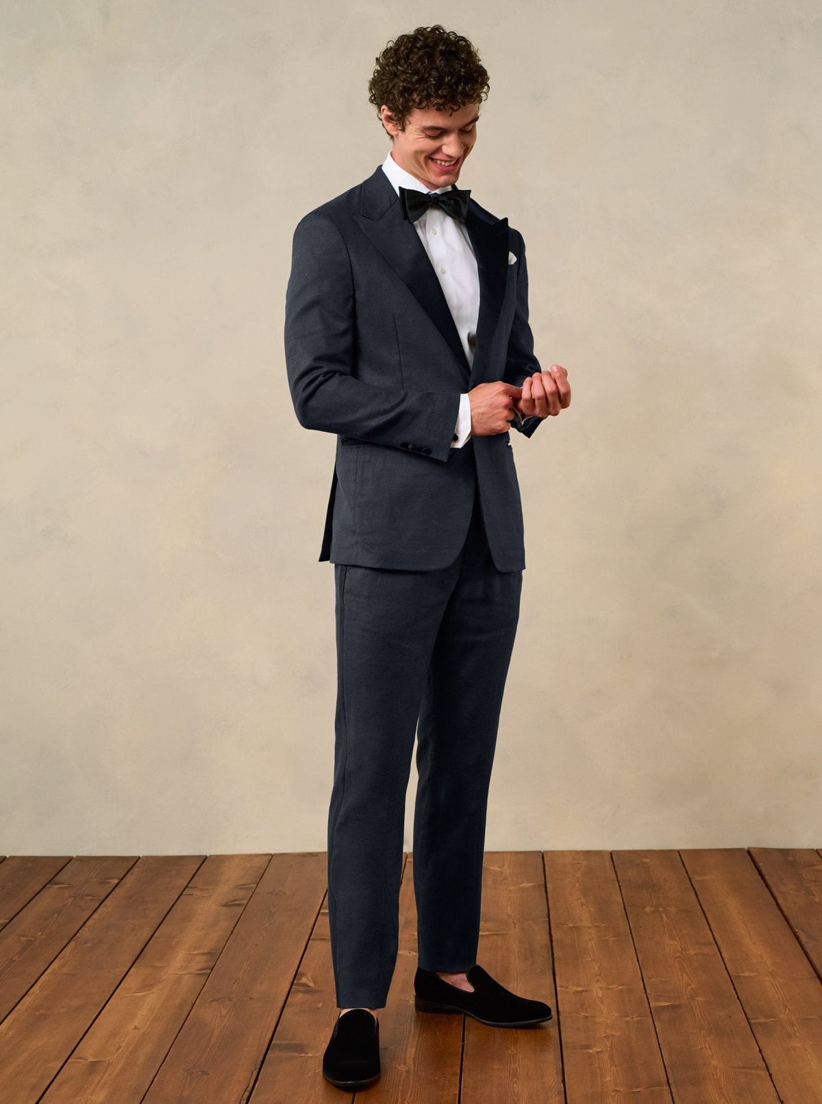 Shadow Black Linen Tuxedo