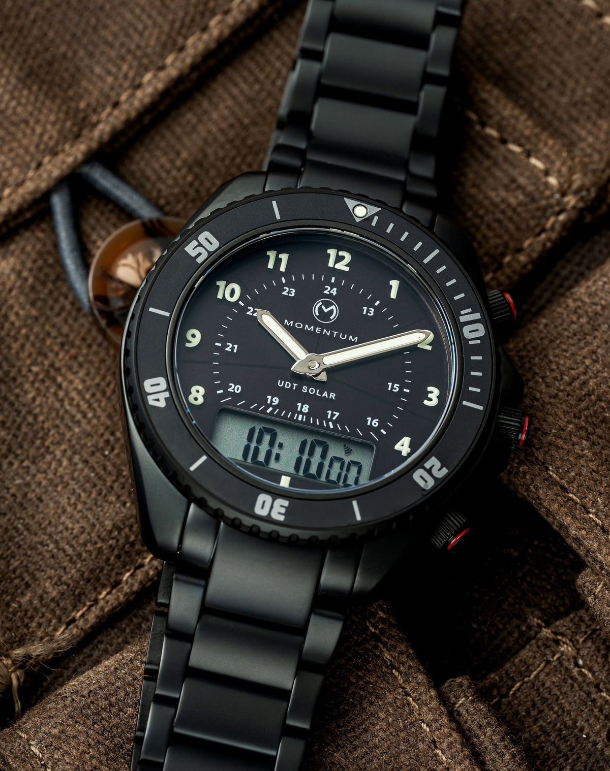 UDT Black-Ion Arabic Numeral [42mm]